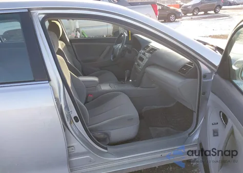 2010 Toyota Camry Hybrid from USA, damaged, VIN 4T1BB3EKXAU123714